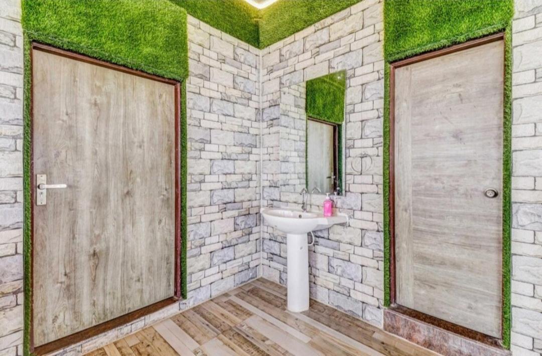 Lavish Residency Hotel Бангалор Екстериор снимка